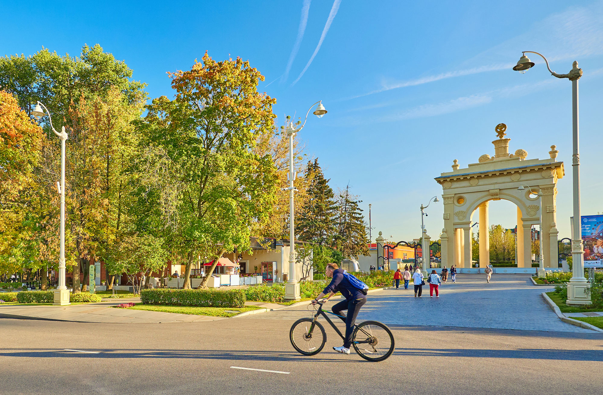 Cycling Through VDNKh