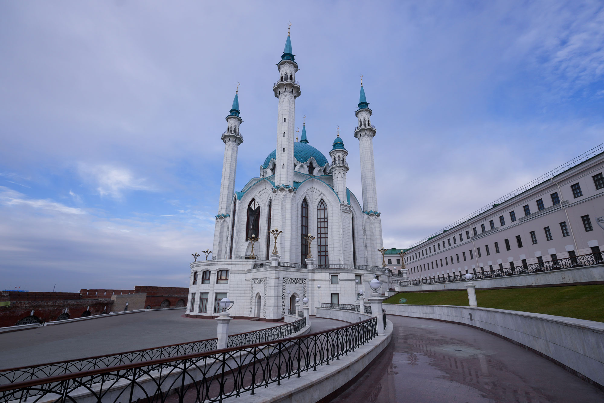 Visit the Kul Sharif Mosque