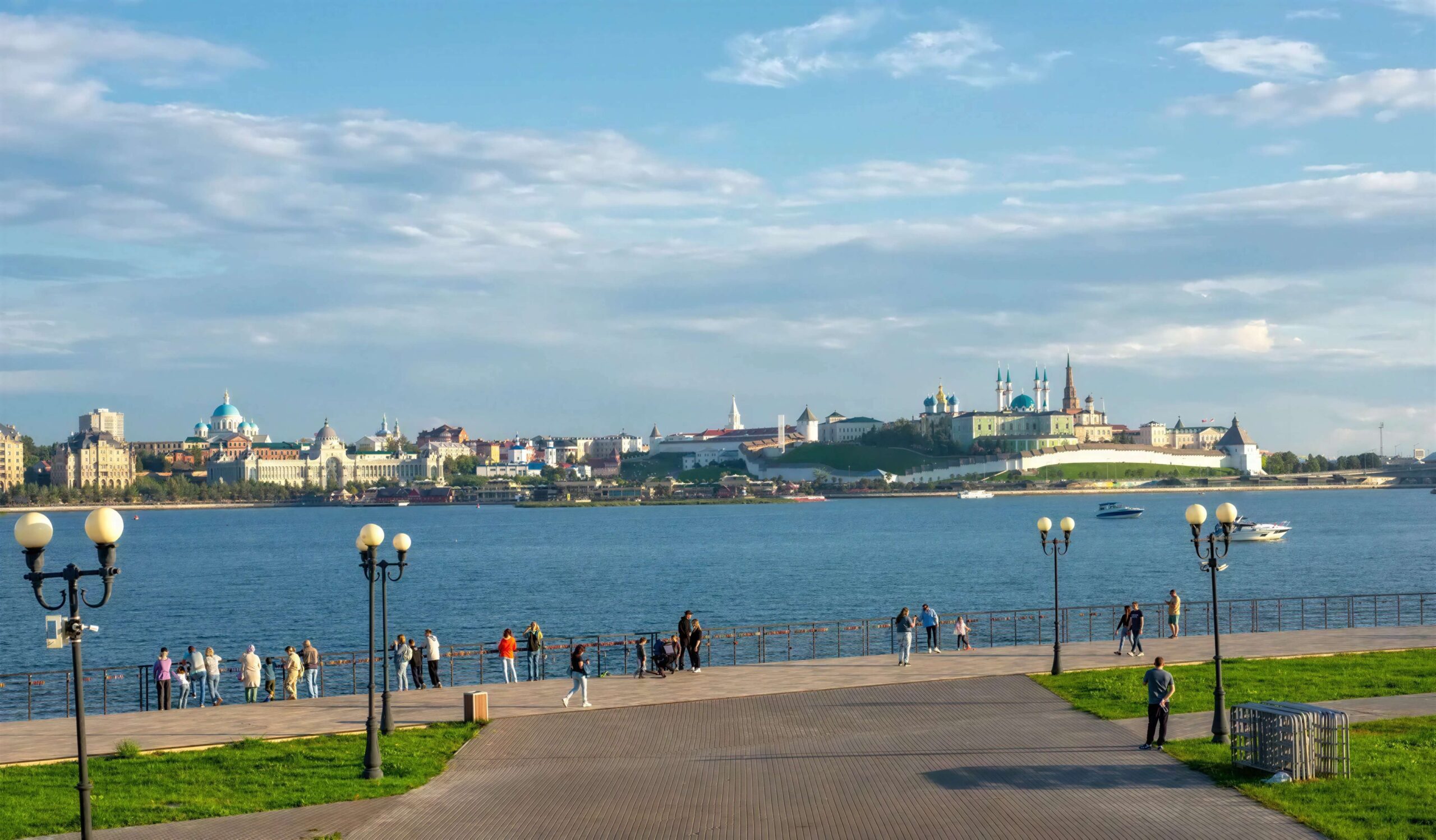 Walk along promenade
